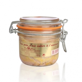 Full natural goose’s foie gras in a jar